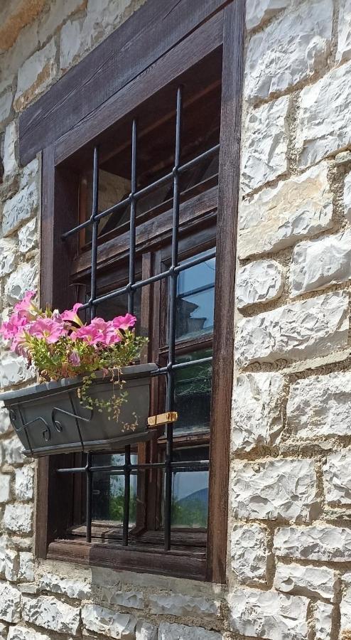 Agriogido - Rupicapra Villas Pápingo Kültér fotó